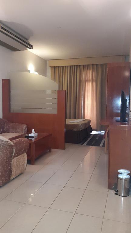 Al Raien Hotel Apartment Dubai Zimmer foto